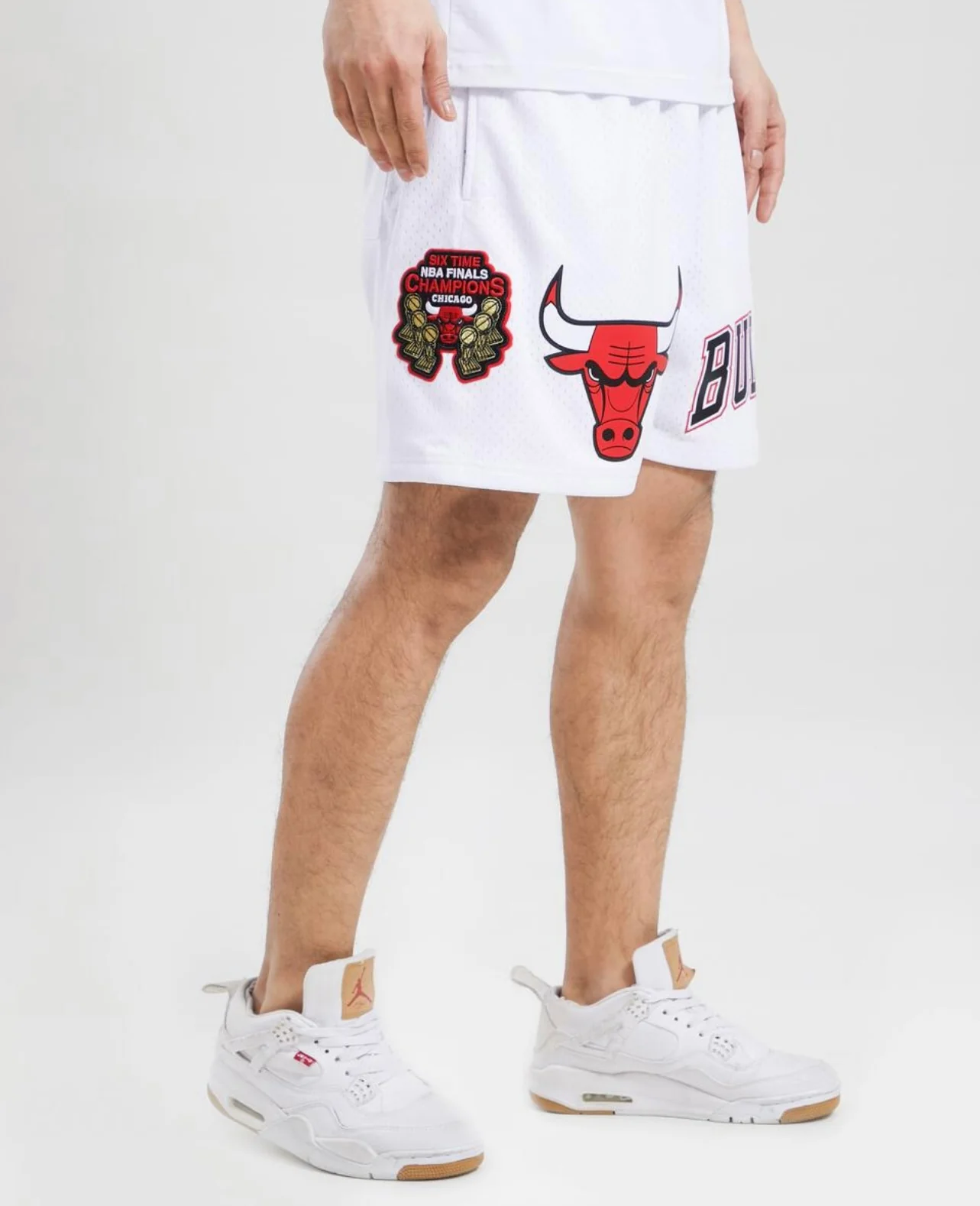 Chicago Bulls White Logo Mesh Short - Image 2
