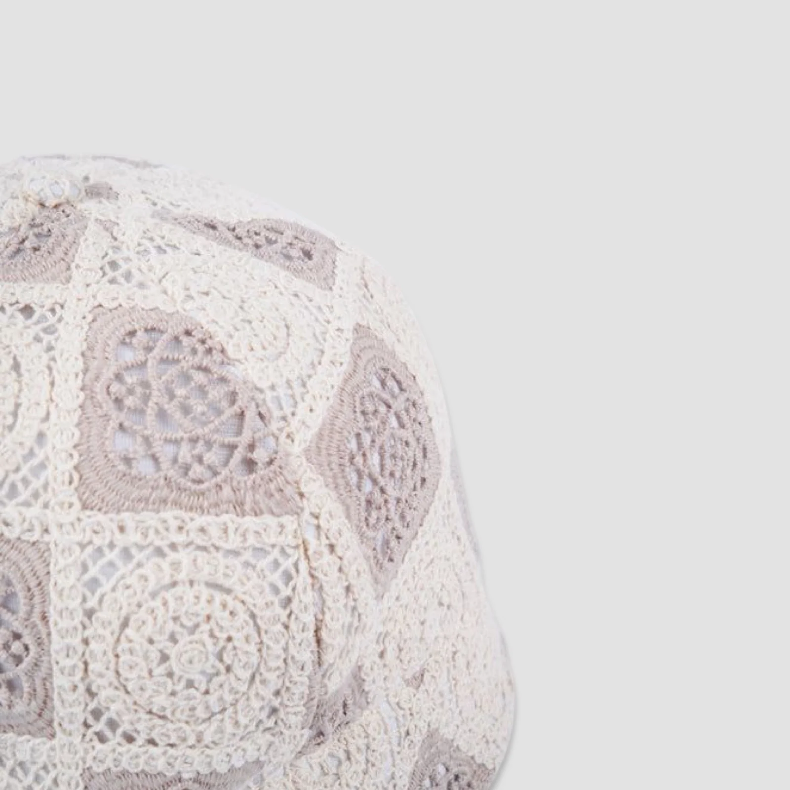 Hideout “Flower Pattern Crochet” Bucket Hat - Image 3