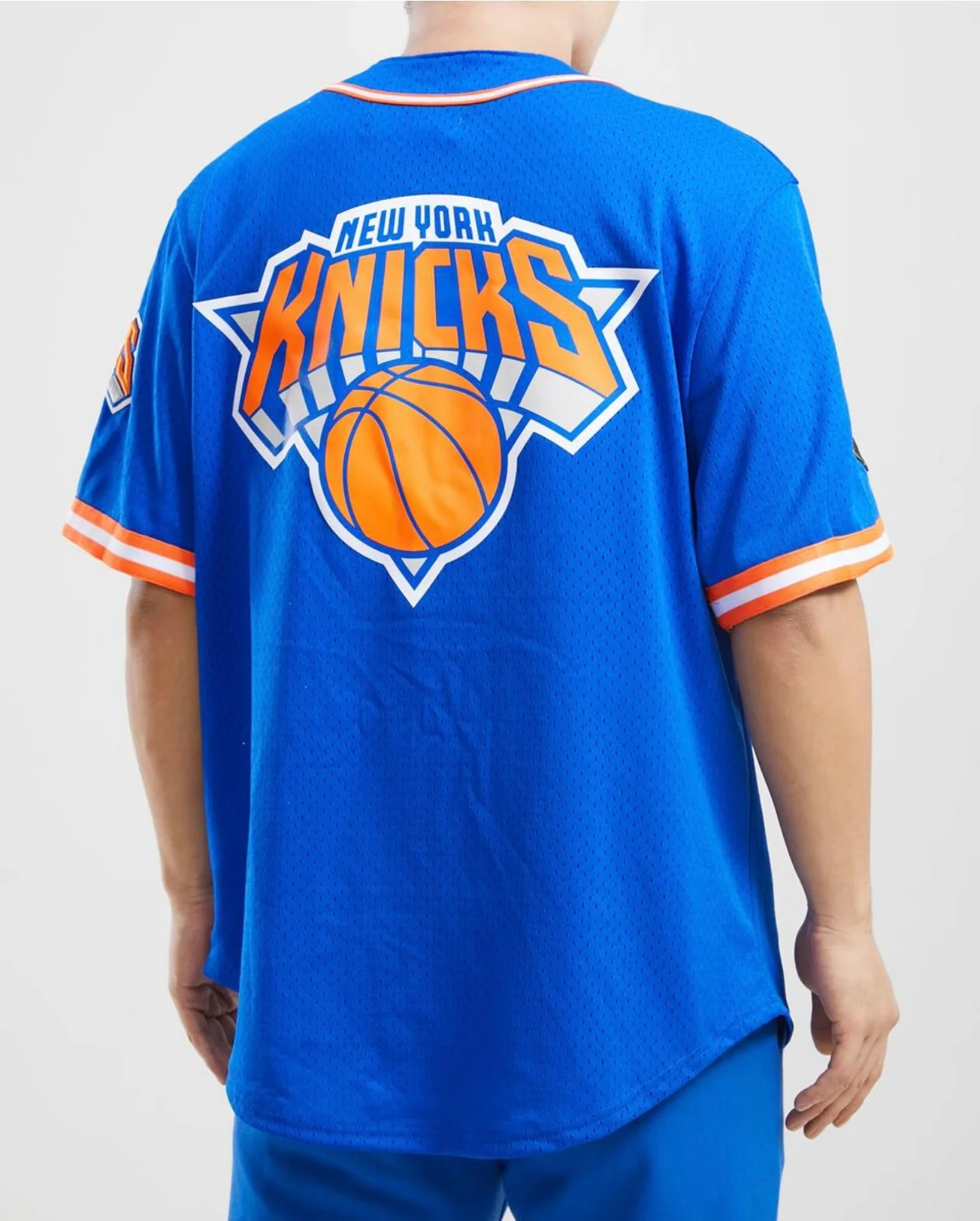 New York Knicks Logo Mesh Button Up Shirt - Image 2