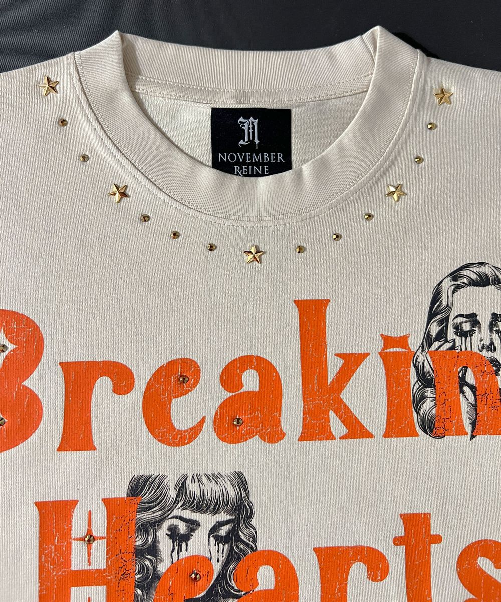 November Reine “Breaking Hearts” Stone Cream Short Set - Image 2